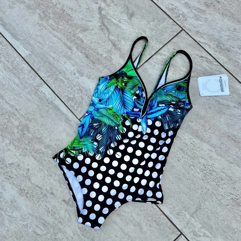 ‼️SALE ‼️ NWT One Piece Swimsuit By Sunflair polkadot with palm print Size 14